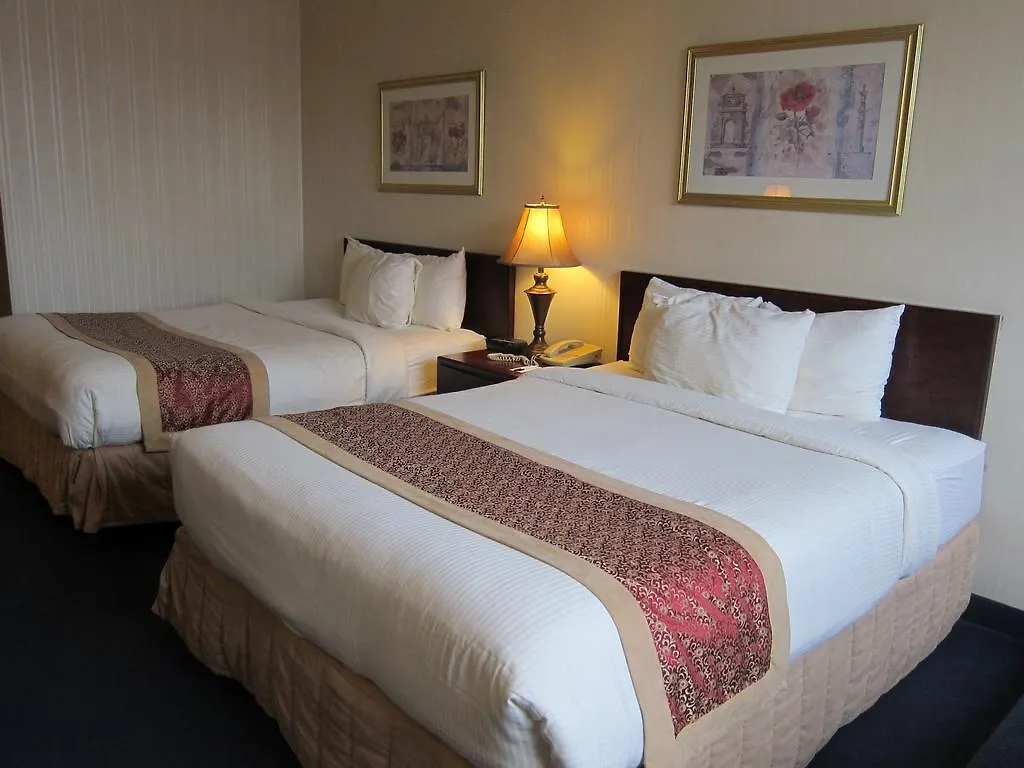 Toronto Plaza Airport Hotel 3*,
